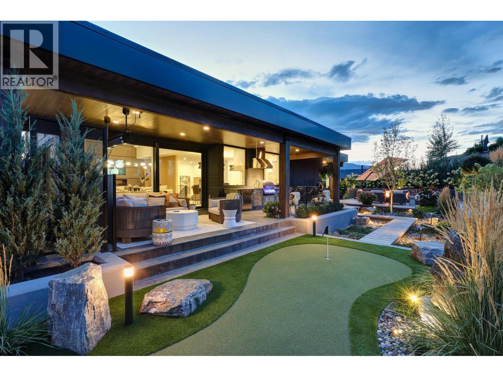 9857 Beacon Hill Drive, Lake Country - Image 1