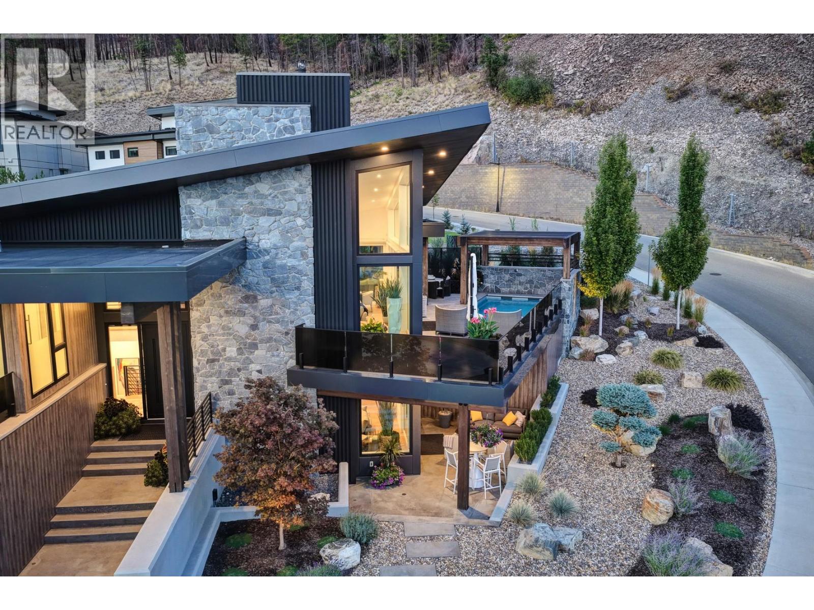 9857 Beacon Hill Drive, Lake Country - Image 1