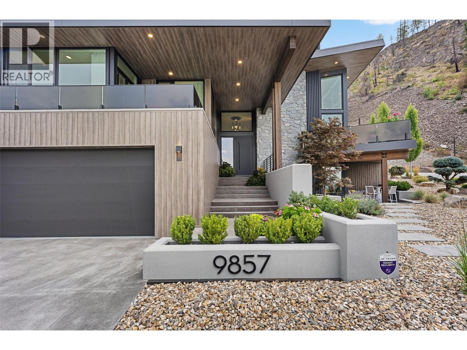 9857 Beacon Hill Drive, Lake Country - Image 1