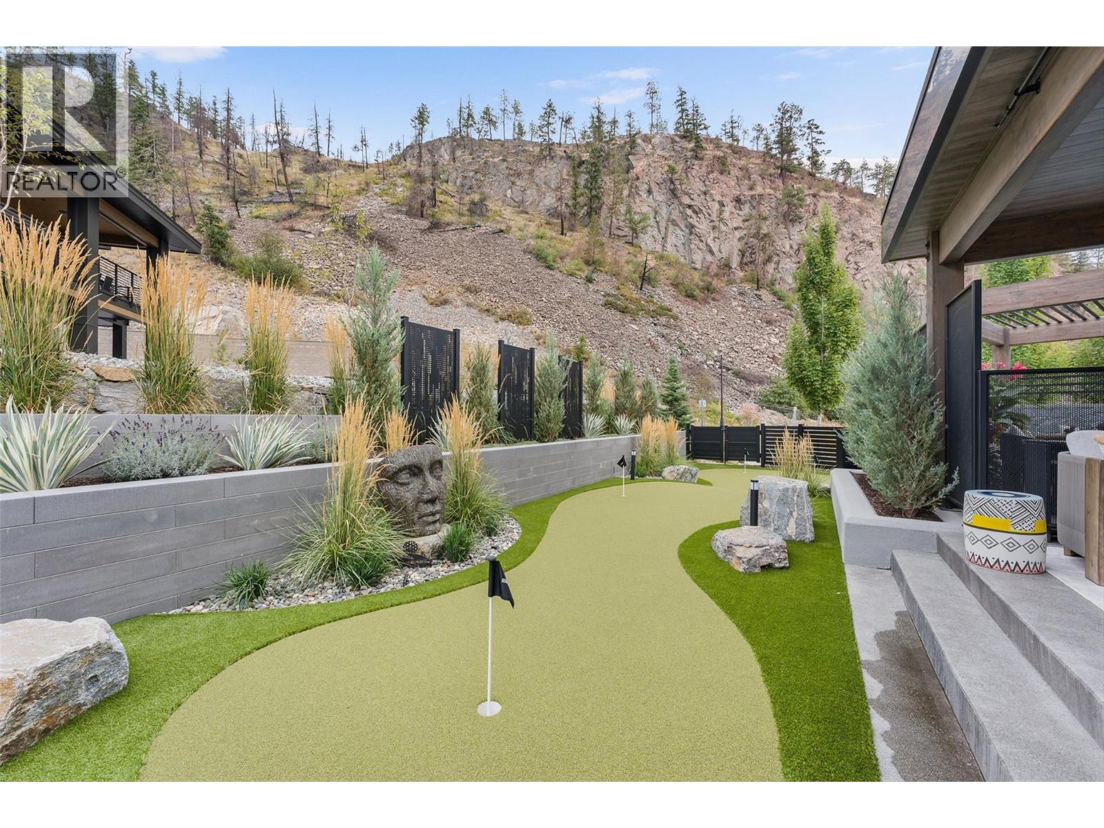 9857 Beacon Hill Drive, Lake Country - Image 1