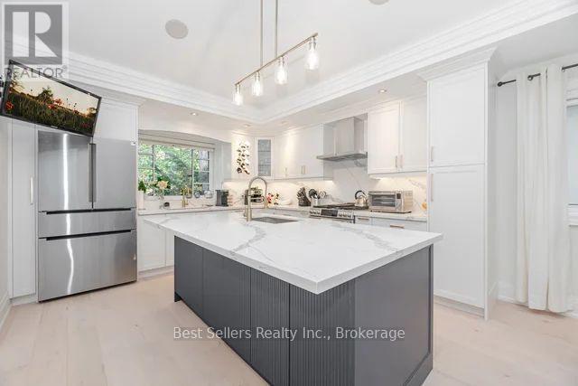 1595 Calverton Court, Mississauga, ON photo 5