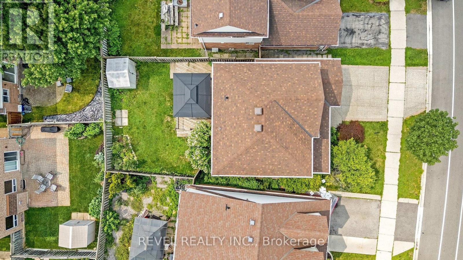 1518 CROFT AVENUE N - 31
