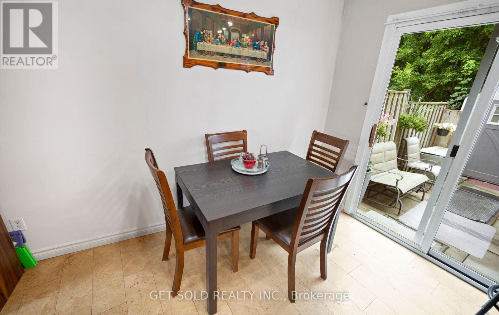 #5 5 KINGHAM ROAD - 14