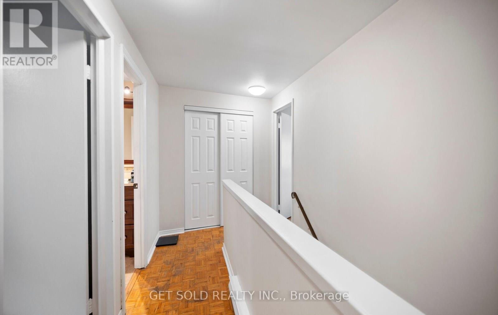 #5 5 KINGHAM ROAD - 16