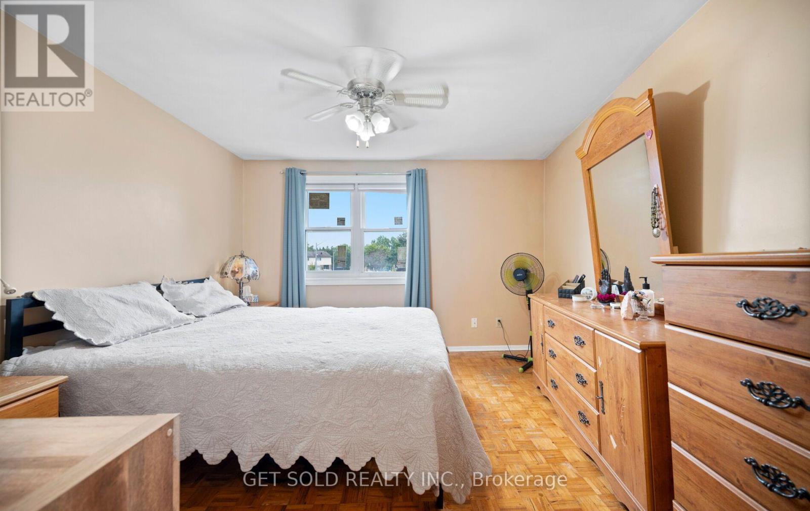 #5 5 KINGHAM ROAD - 19