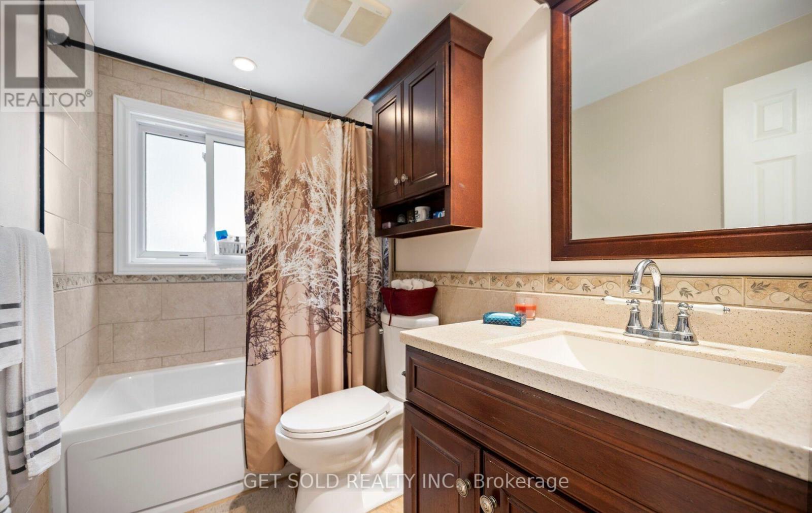 #5 5 KINGHAM ROAD - 28