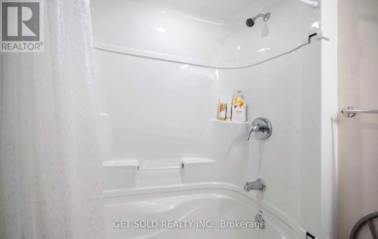 #5 5 KINGHAM ROAD - 37