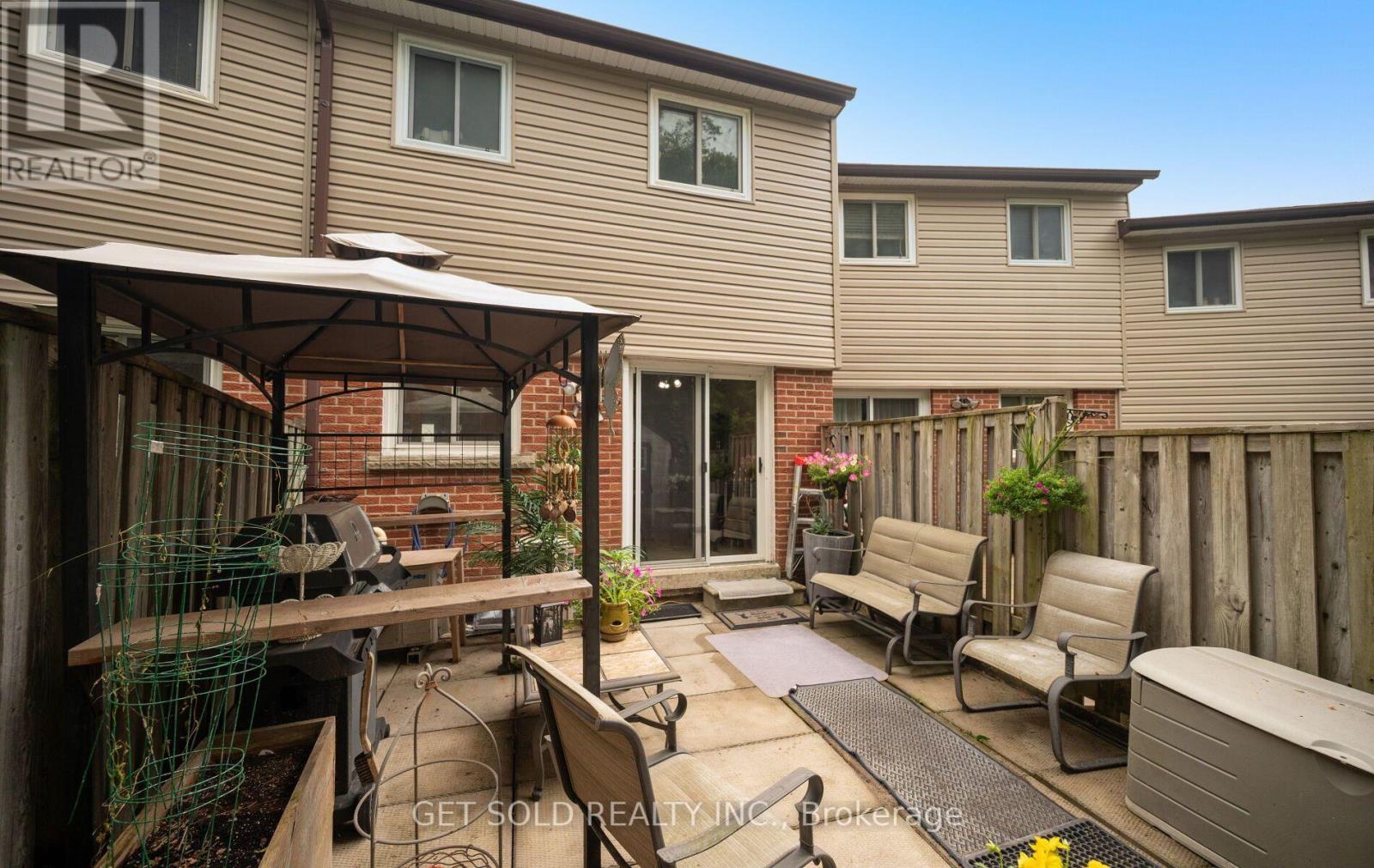 #5 5 KINGHAM ROAD - 41