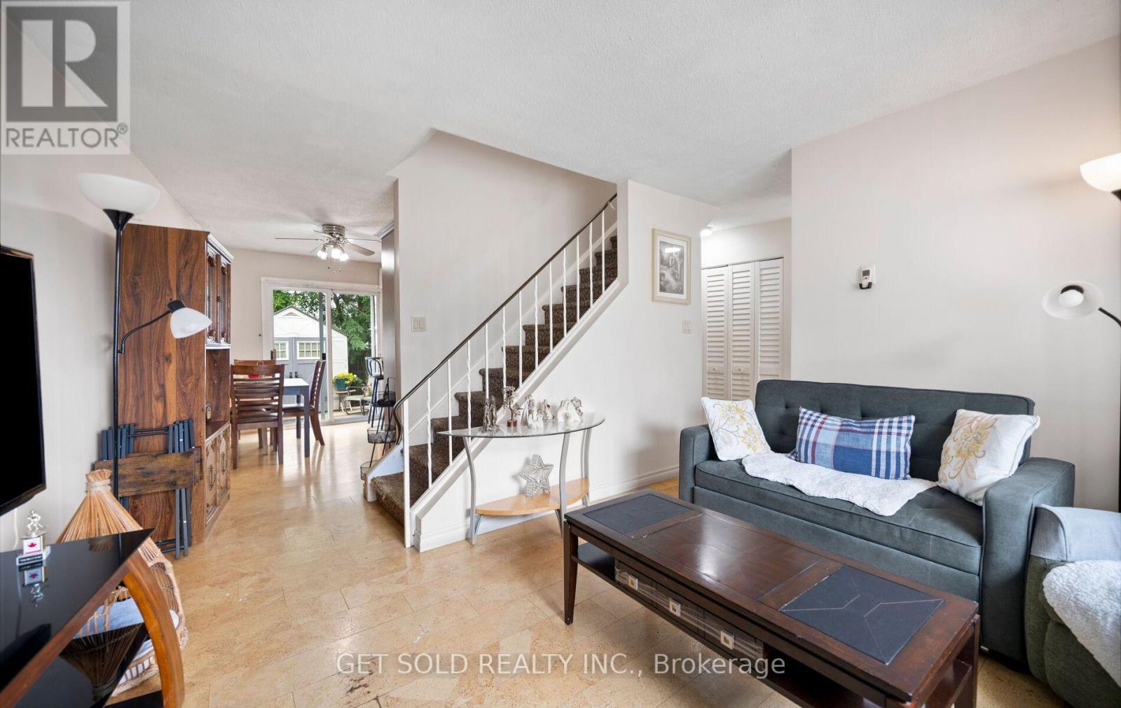 #5 5 KINGHAM ROAD - 7