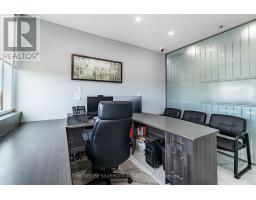 302 - 2250 Bovaird Drive E, Brampton, ON L6R0W3 Photo 12