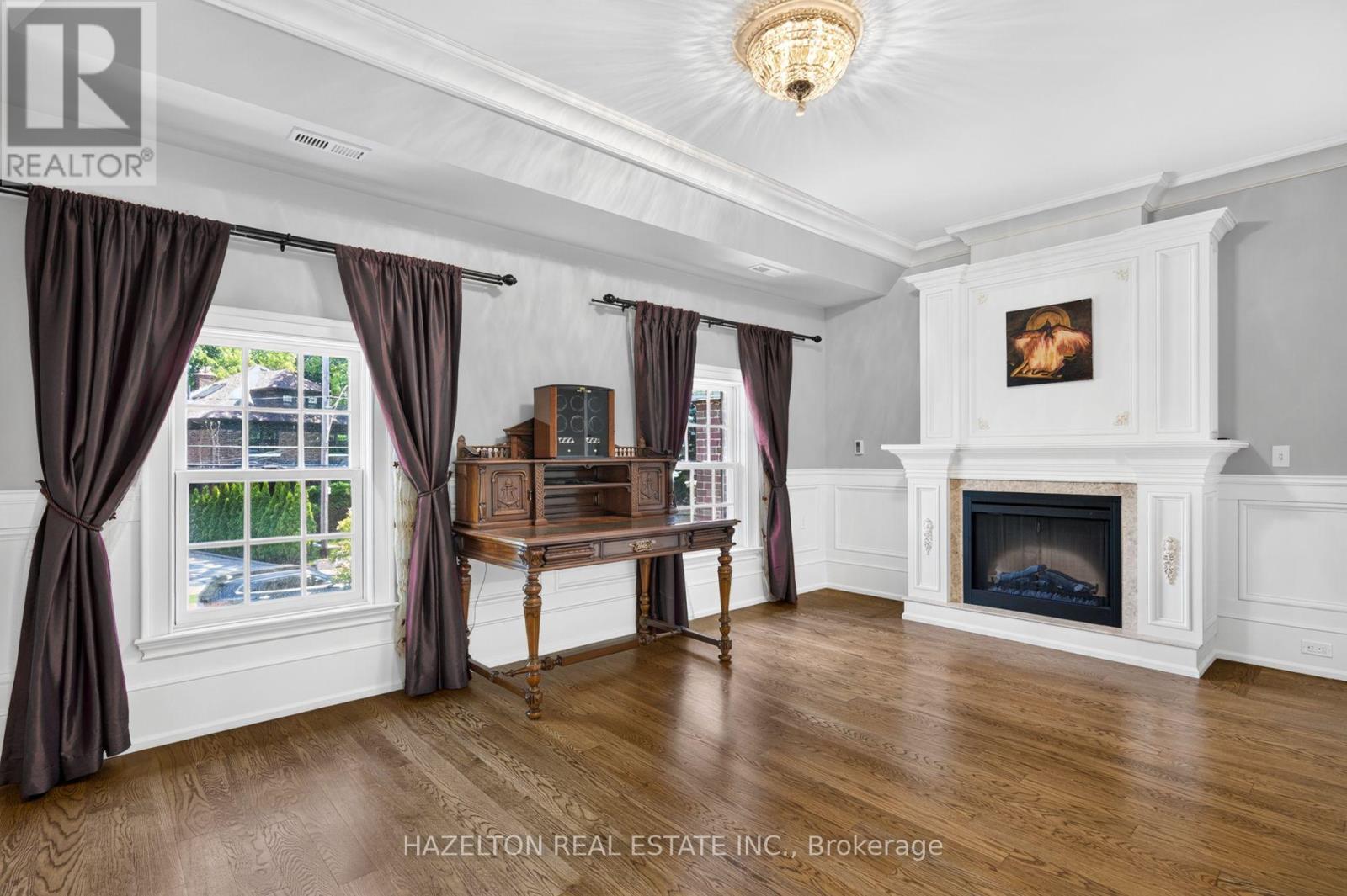 246 RIVERSIDE DRIVE - Image 29