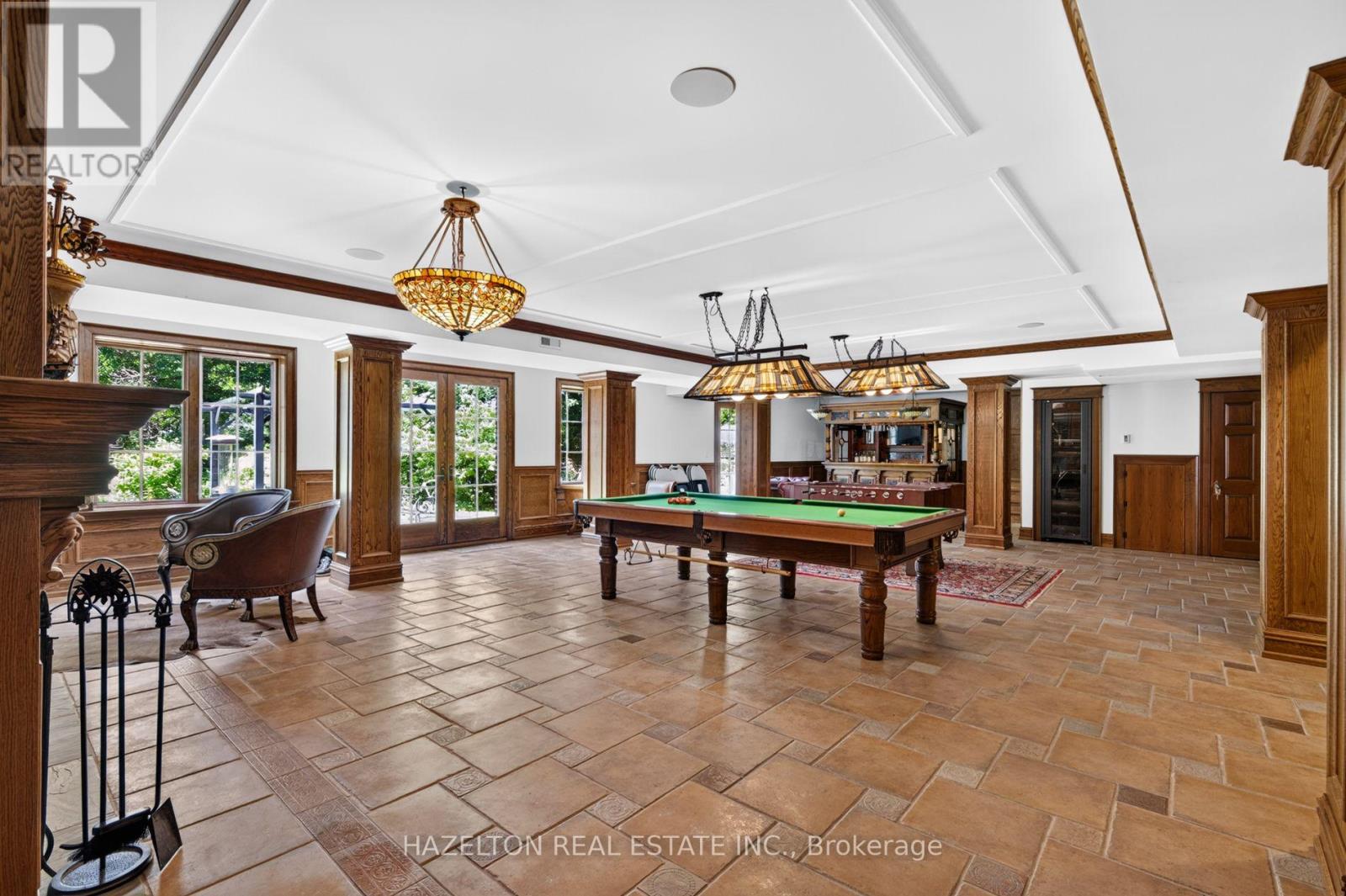 246 RIVERSIDE DRIVE - Image 36