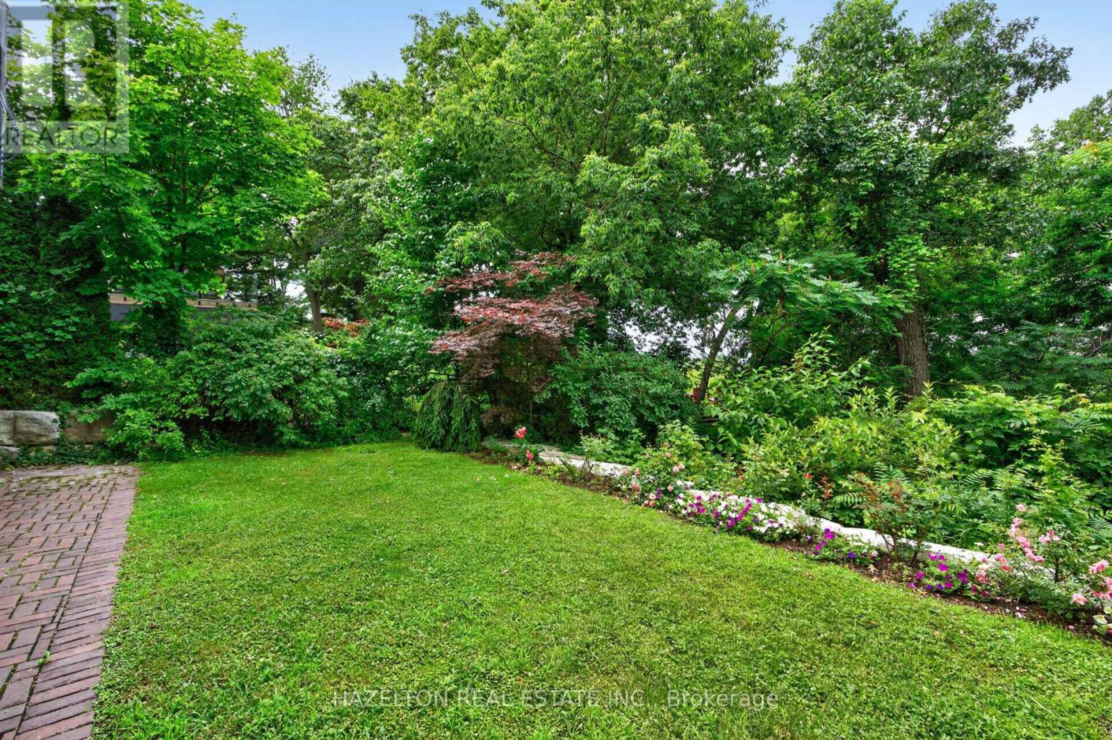 246 RIVERSIDE DRIVE - Image 44