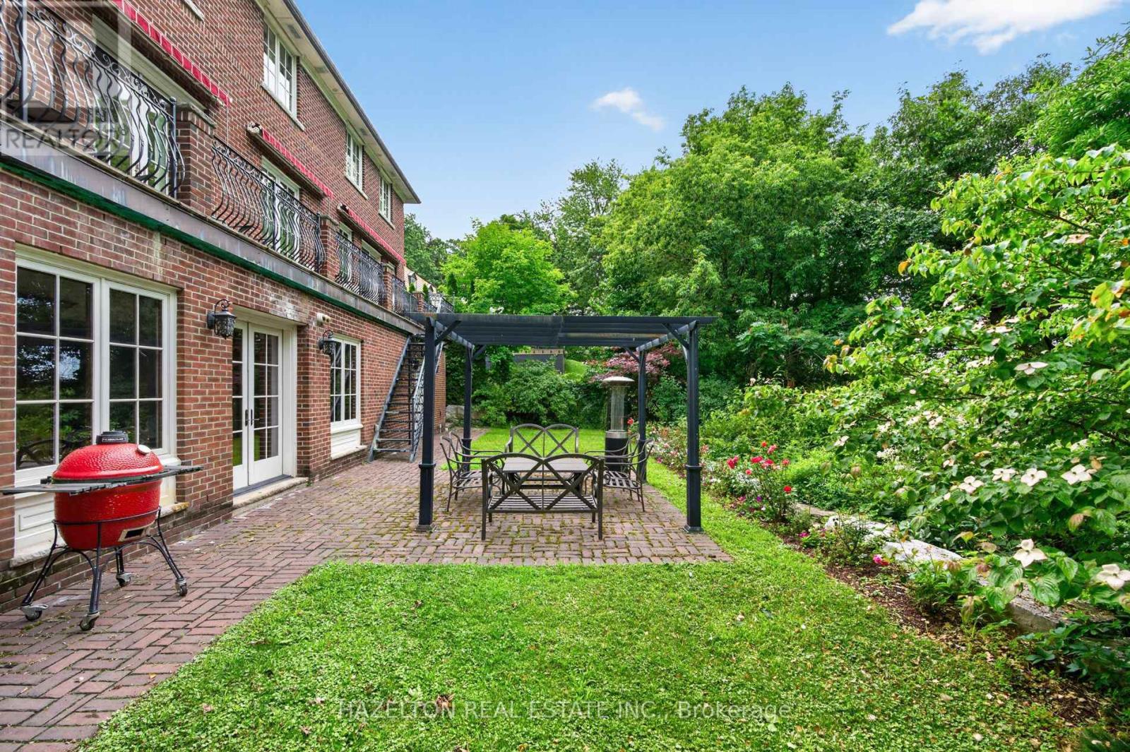 246 RIVERSIDE DRIVE - Image 47