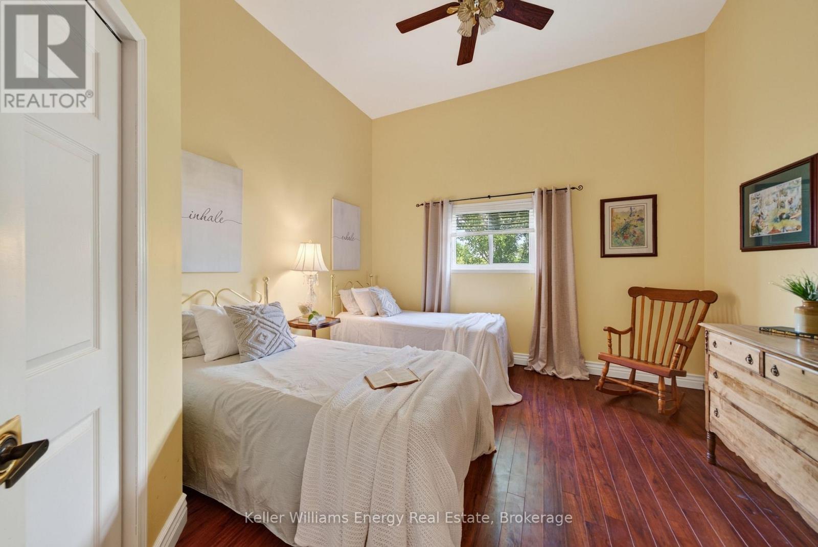 89 SMITH'S BAY AVENUE - Image 29