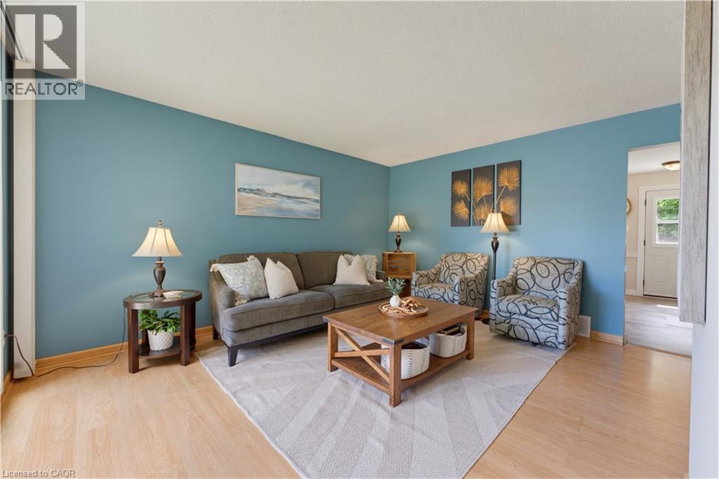 50 SOUTHGLEN Road - Image 11