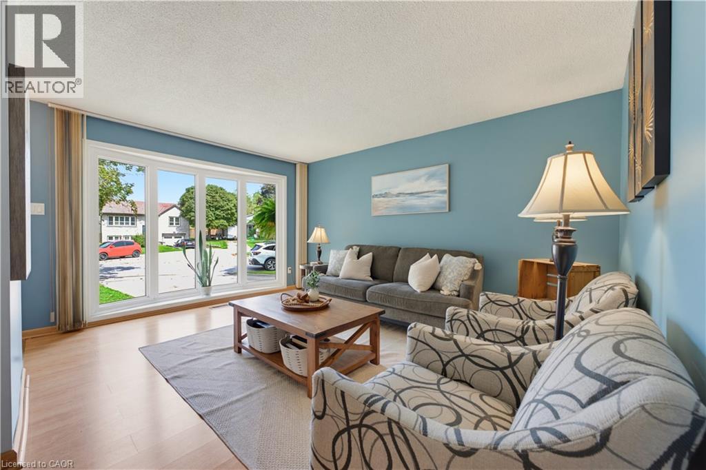50 SOUTHGLEN Road - Image 13