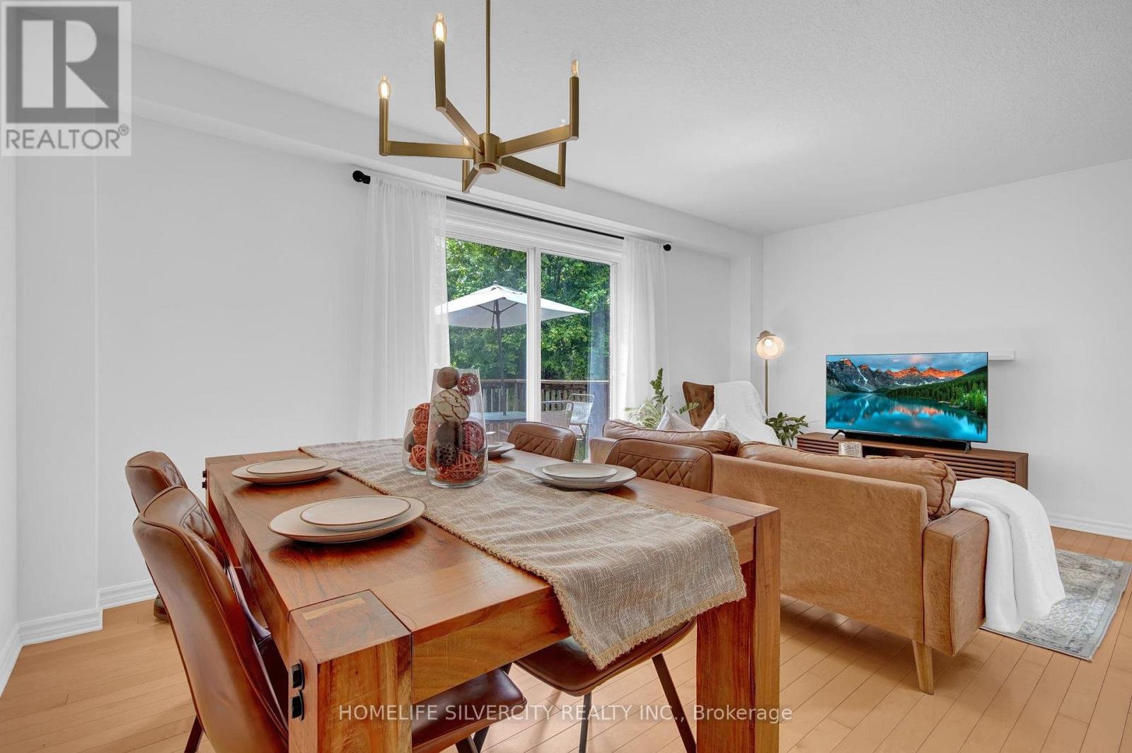 #45 1059 WHETHERFIELD STREET N - 11