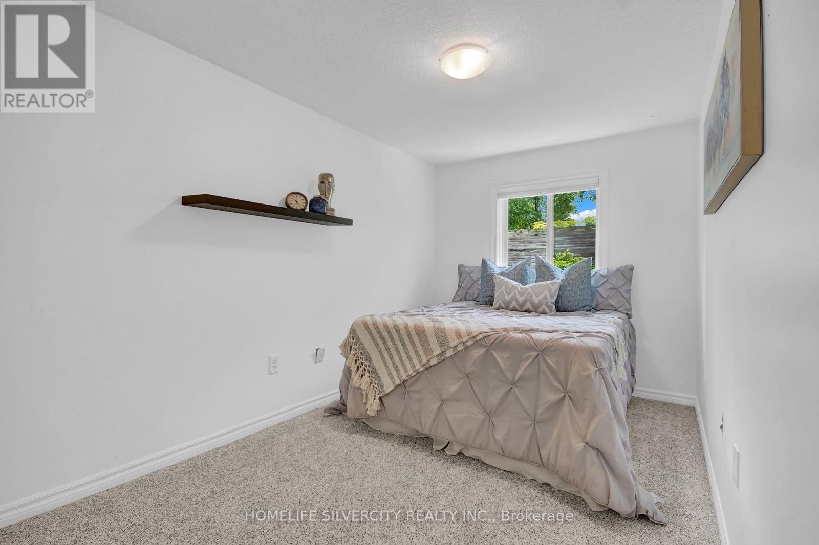 #45 1059 WHETHERFIELD STREET N - Image 23