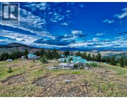 Full ensuite bathroom - 6080 Highway 3, Bridesville, BC V0H1Y0 Photo 13