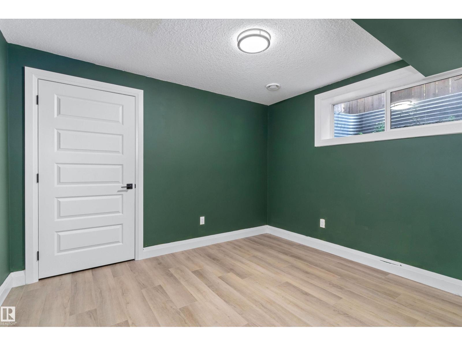 4720 156 AV NW - 24