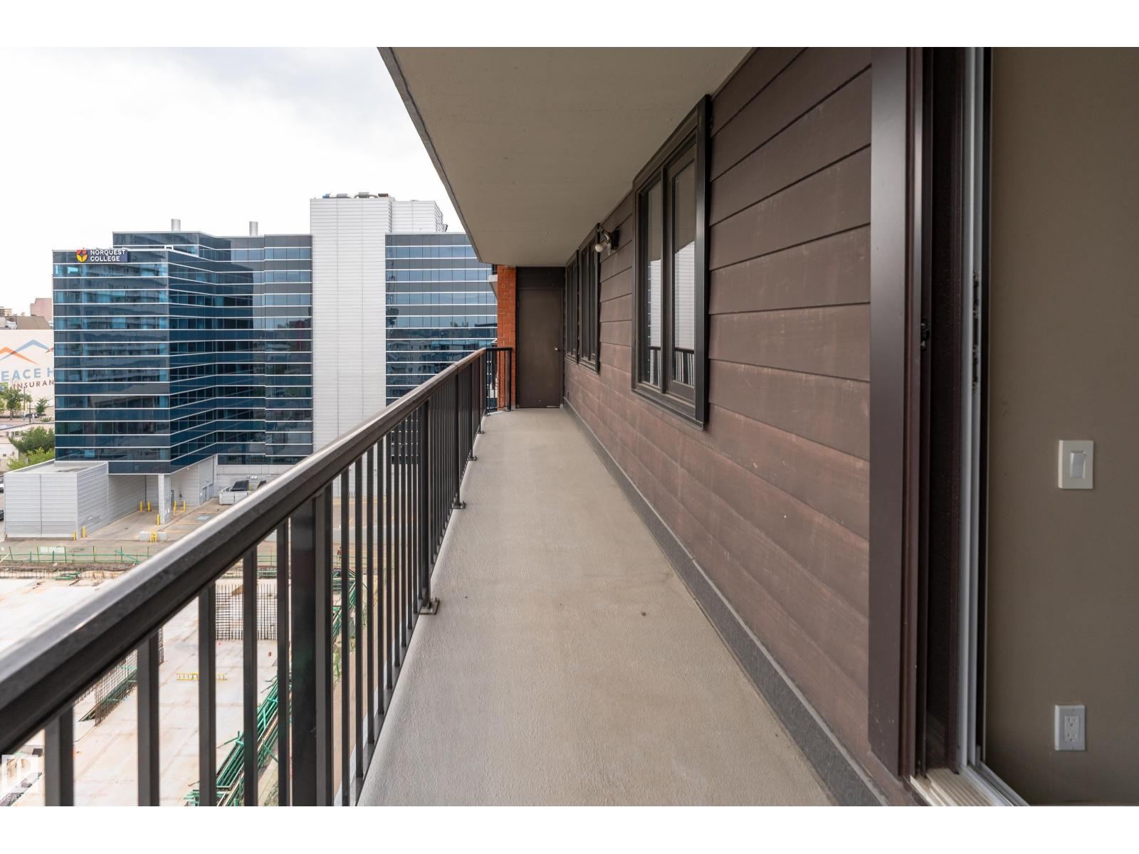 #901 10125 109 ST NW - 28