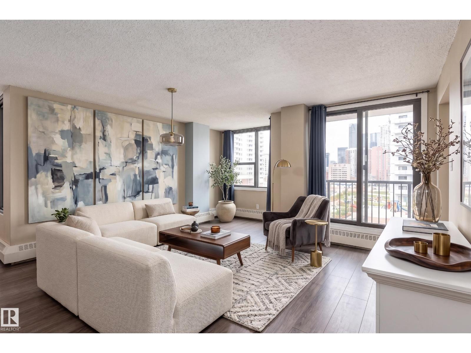 #901 – 10125 109 Street NW, Downtown (Edmonton) — photo 1 of 30: Property photo