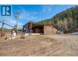 17 Bear Valley Road, Lumby, BC V0E2G1 Photo 8