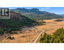 17 Bear Valley Road, Lumby, BC V0E2G1 Photo 49