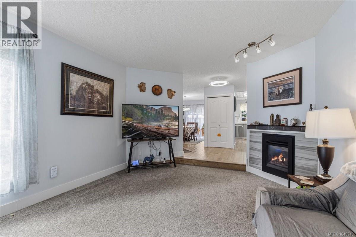 2107 Aaron Way - 2