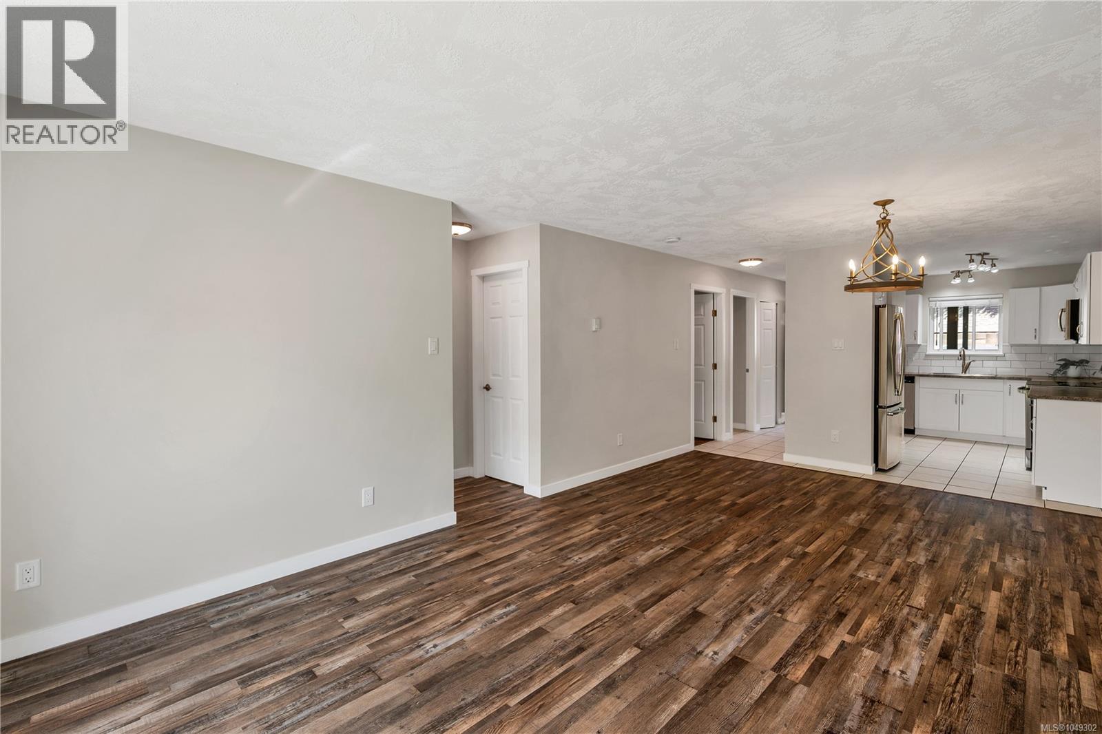 #102 4692 Alderwood Pl - Image 18