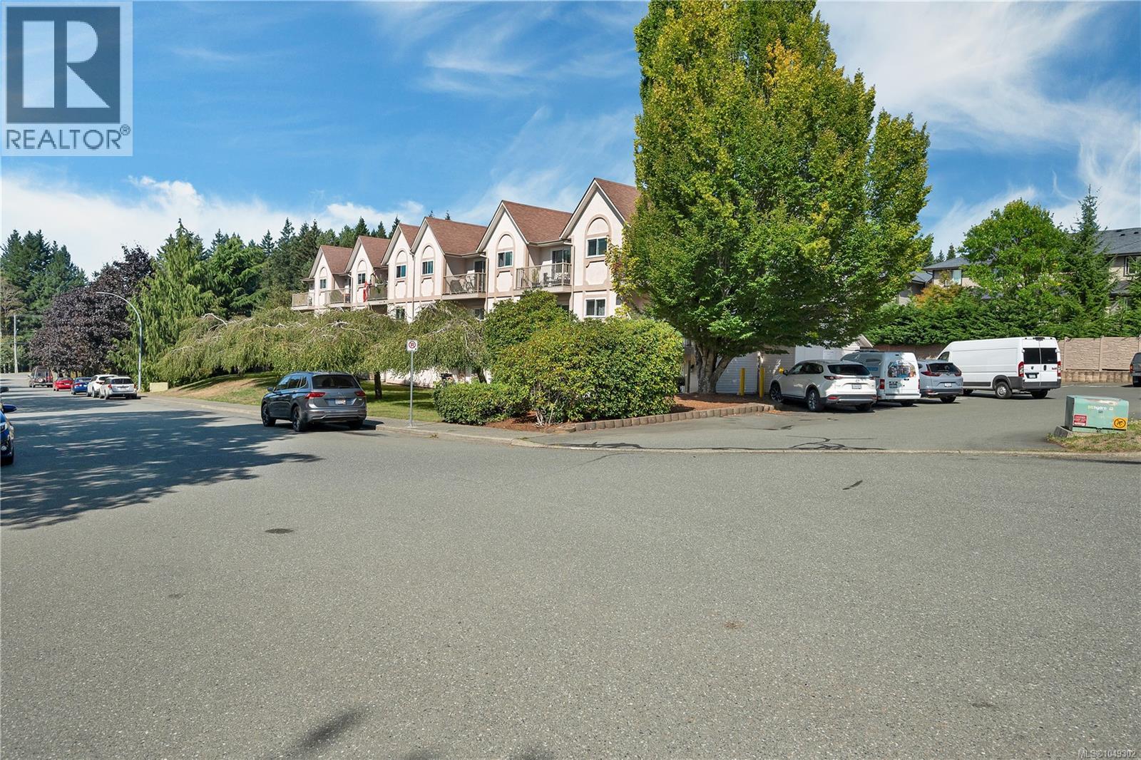 #102 4692 Alderwood Pl - 27
