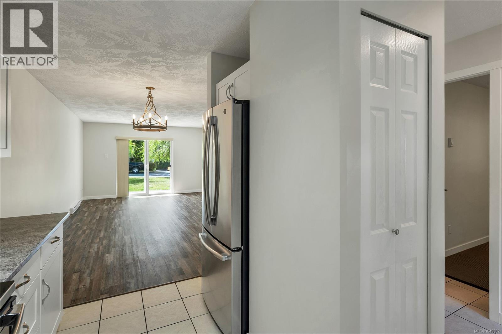 #102 4692 Alderwood Pl - 7