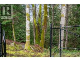 Living room - 3936 Creekside Dr, Bowser, BC V0R1G0 Photo 12