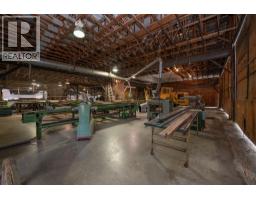 17 Bear Valley Road, Lumby, BC V0E2G1 Photo 13