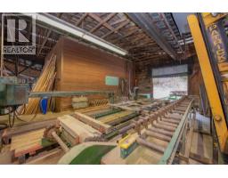 17 Bear Valley Road, Lumby, BC V0E2G1 Photo 18