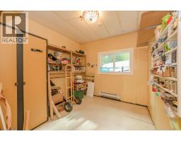Full bathroom - 4666 Ackerman Road, Malakwa, BC V0E2V0 Photo 7