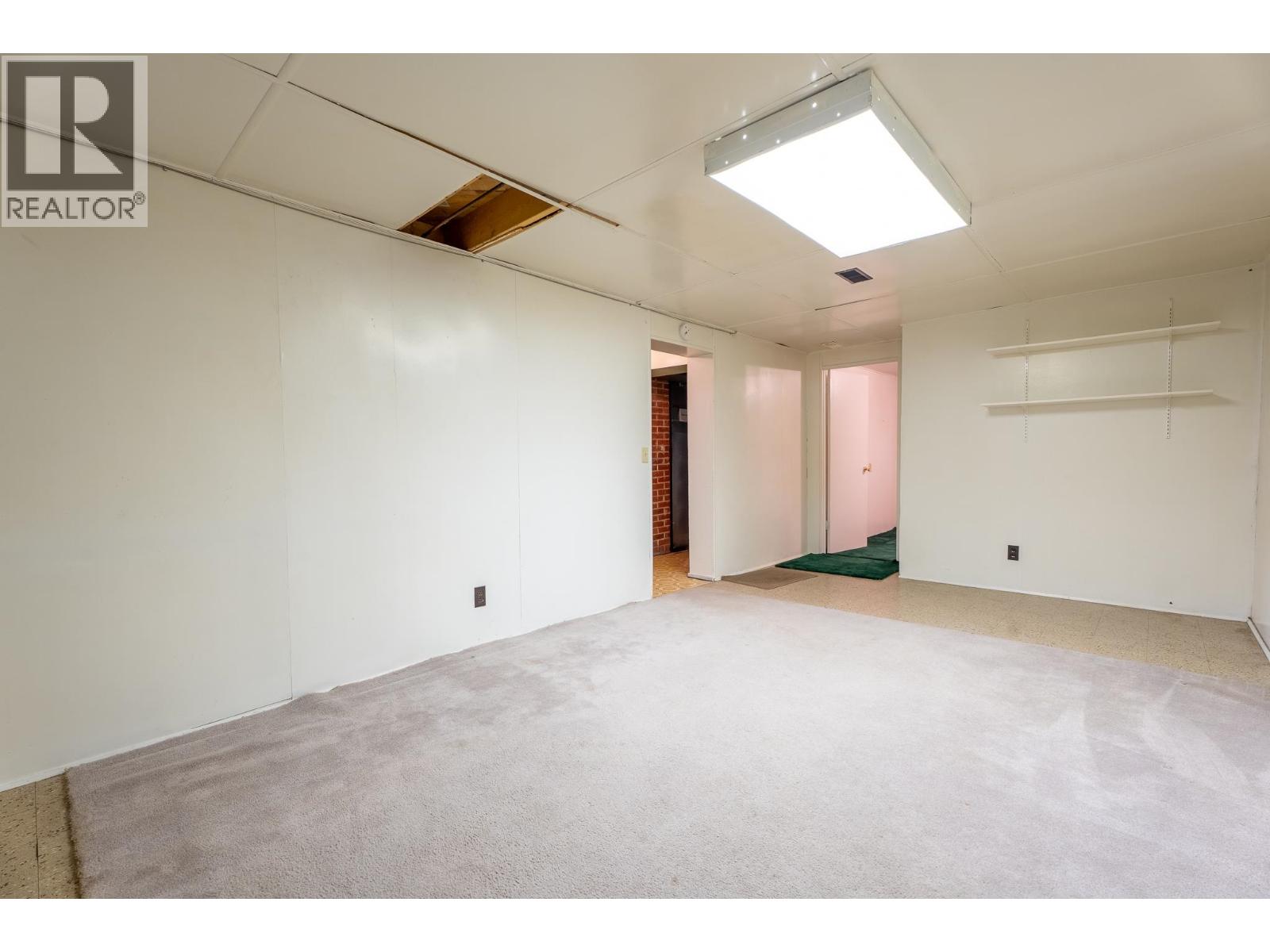 840 HARPER STREET - 15