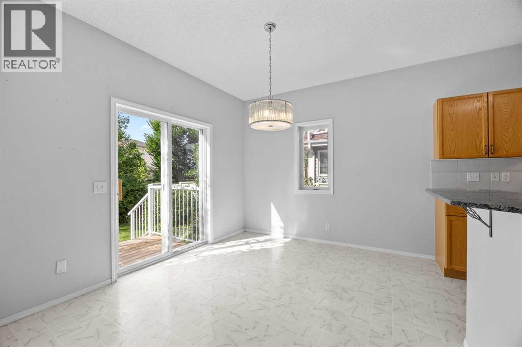 15 Hidden Ranch Crescent NW - 14