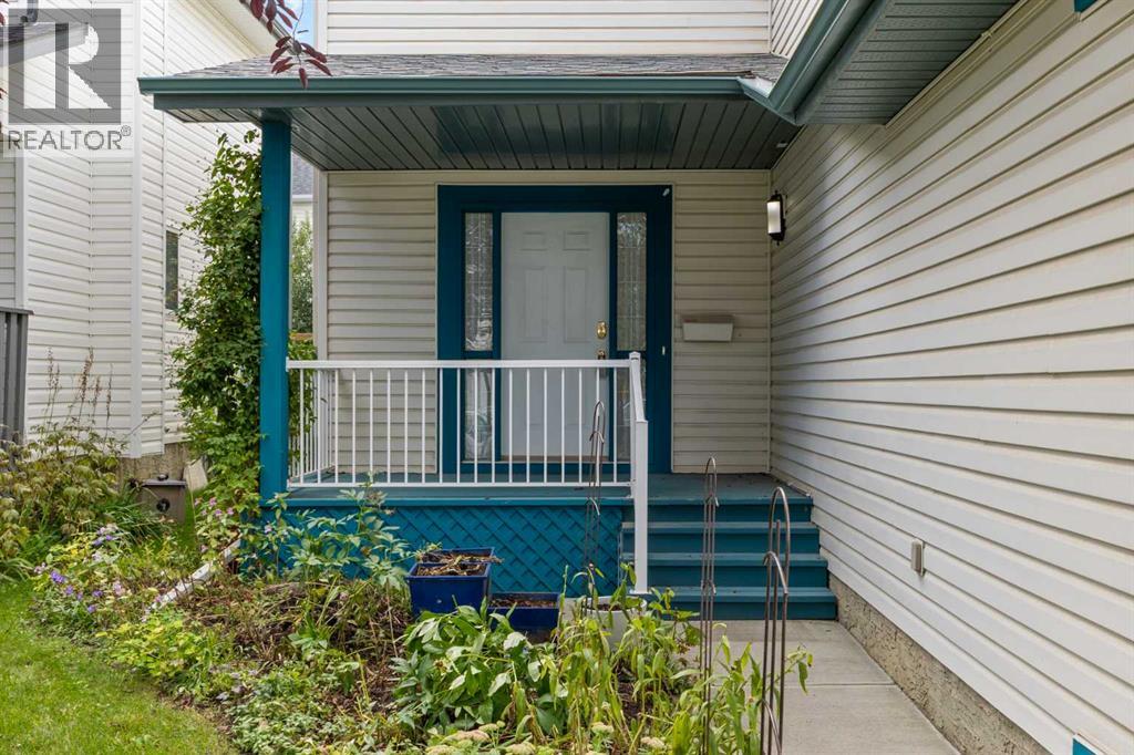 15 Hidden Ranch Crescent NW - 2