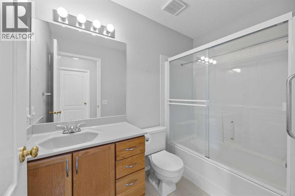 15 Hidden Ranch Crescent NW - 36