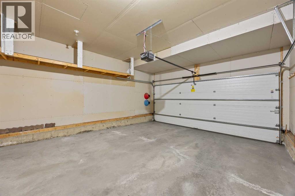 15 Hidden Ranch Crescent NW - 40