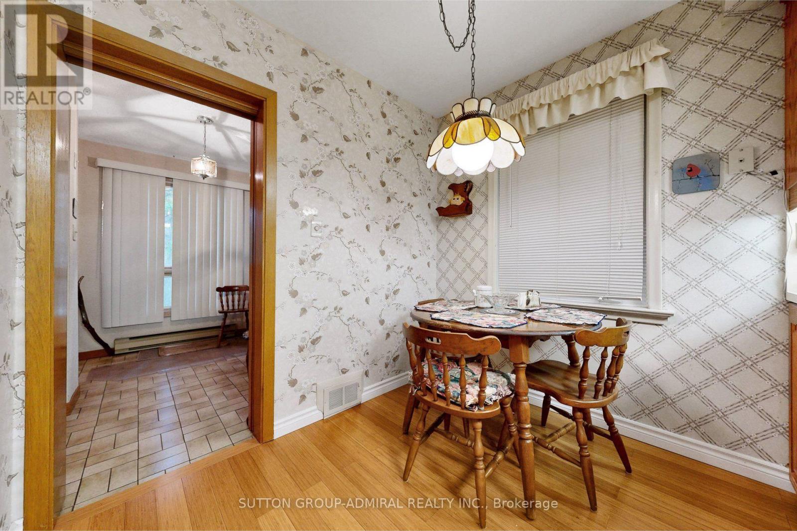 47 TALBOT ROAD - Image 15