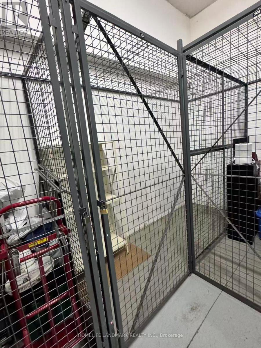 #639 68 CORPORATE DRIVE - Image 37