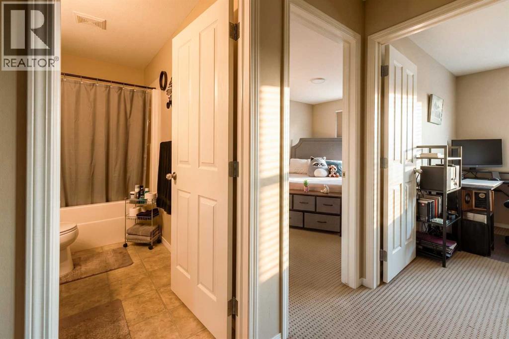 #34 295 Blackfoot Road W - Image 28