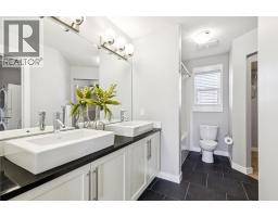 145 Rainbow Falls Glen, Chestermere, AB T1X0S5 Photo 19