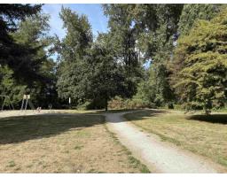 13139 111 Avenue, Surrey, BC V3T2S3 Photo 15