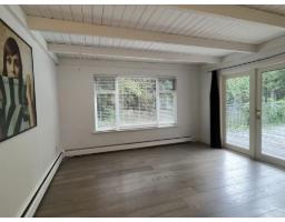 13768 32 Avenue, Surrey, BC V4P2B8 Photo 6