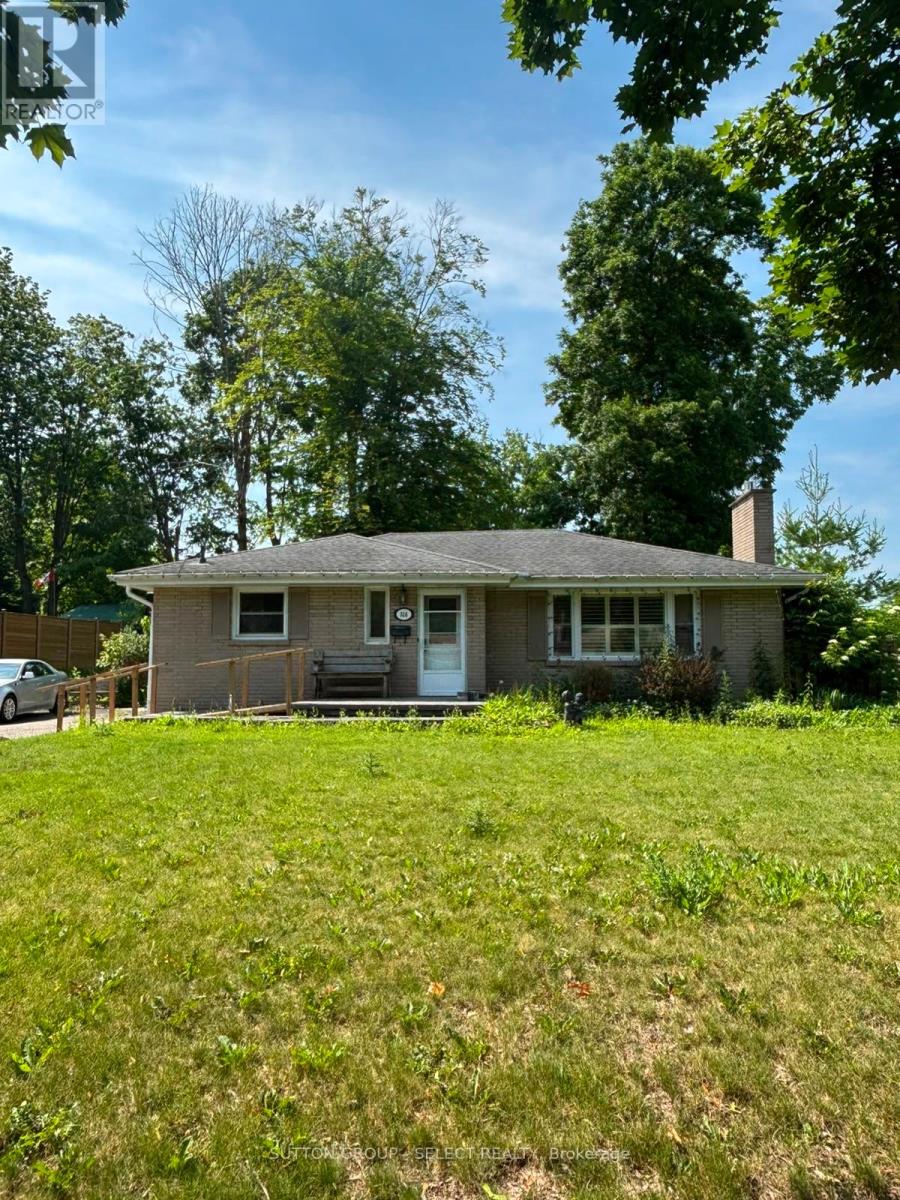316 RIDGEWOOD CRESCENT, London South (South D) — photo 1
