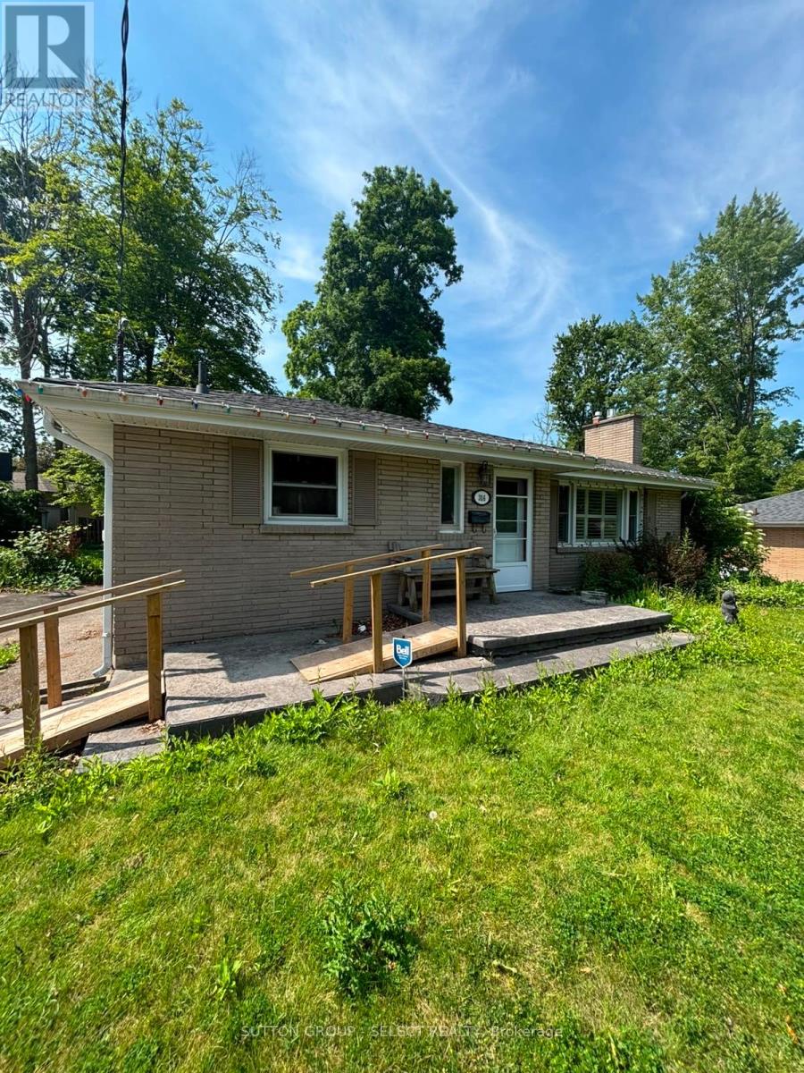316 RIDGEWOOD CRESCENT, London South (South D) — photo 2